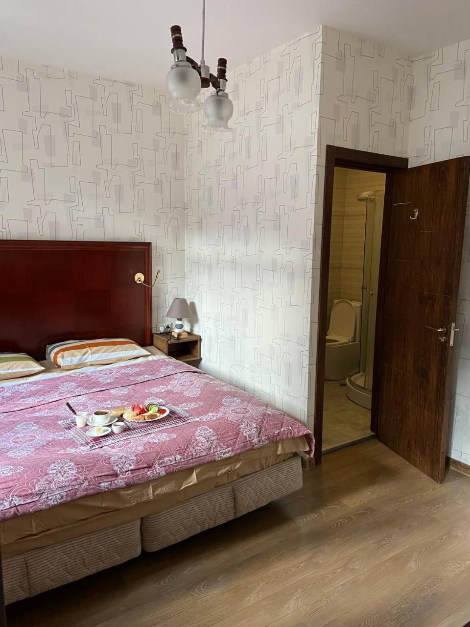 Hotel "Tbilisi Tales" In The Heart Of The Old City Buitenkant foto