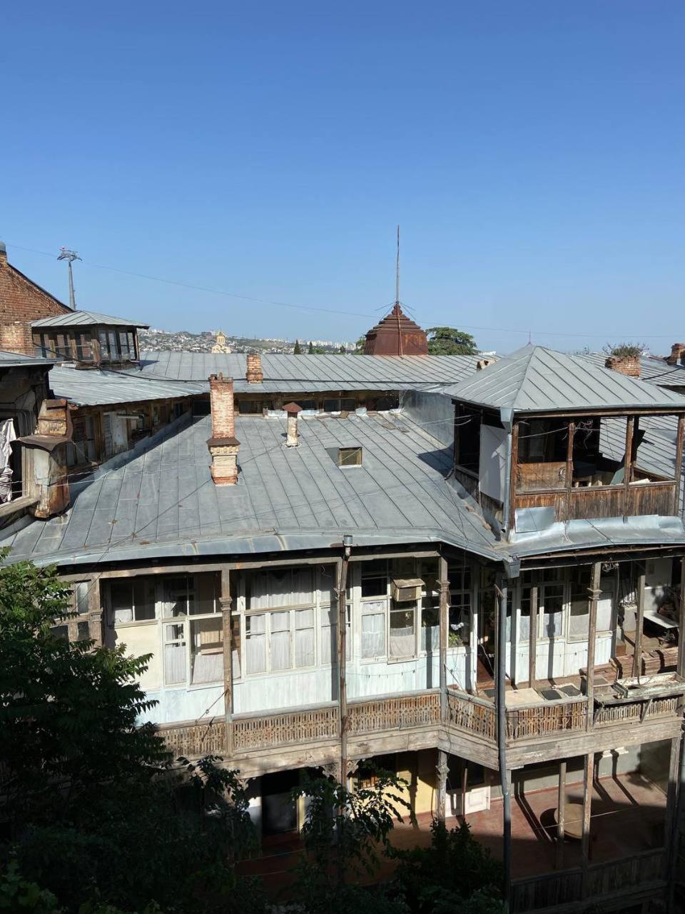 Hotel "Tbilisi Tales" In The Heart Of The Old City Buitenkant foto